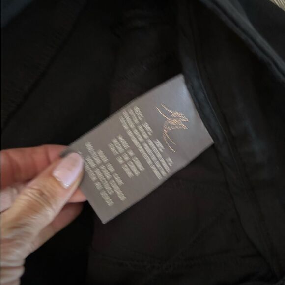 Melissa McCarthy Seven 7 Black Tuxedo Jeans Embellished Sz 16 - Picture 6 of 10